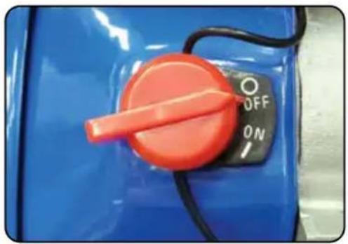 DuroMax XP702HP - Shut fuel valve OFF and run dry - 1