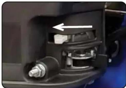 DuroMax XP702HP - Move gas fuel valve to ON - 1