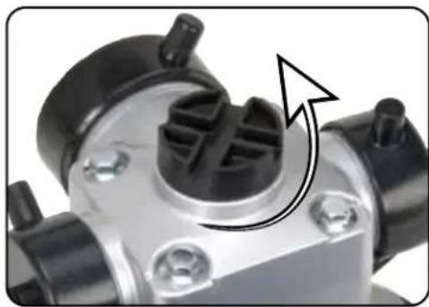 DuroMax XP702HP - Prime the Water Pump - 1