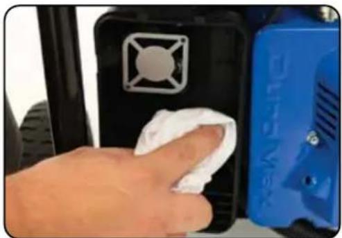 DuroStar DS5000X - Remove filter cover - 1