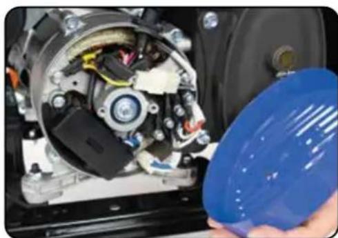 DuroStar DS5000X - Changing / Inspecting the AVR - 1