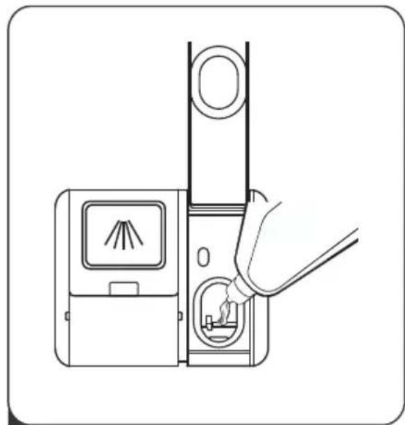 Master Kitchen MKDW FI450710 EP E - Filling The Rinse Aid Reservoir - 2