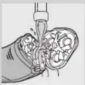 PHILIPS LR03P4B - Curățarea unității de bărbierit la robinet - 2