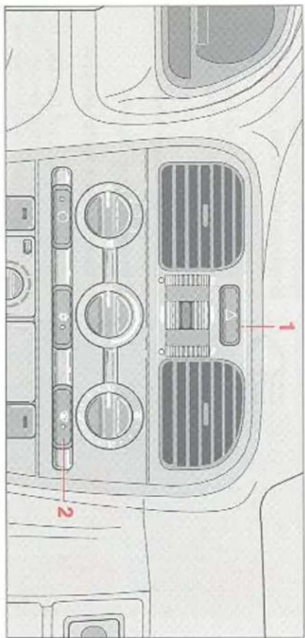 VOLVO V40 (1997) - = Waarschuwingslichten, Elektrisch verwarmde achterruit/buitenspiegel - 1