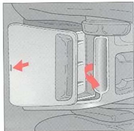 VOLVO V40 (1997) - Elektrisch bediende zijruiten - 1