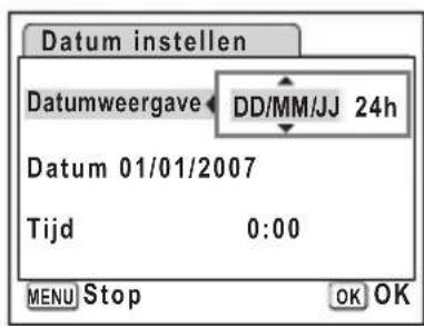 PENTAX Optio L30 - De datum en tijd wijzigen - 2