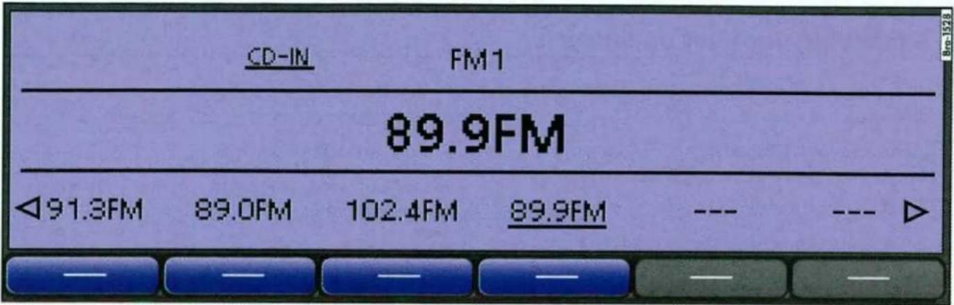 VOLKSWAGEN RCD 310 - In de radiofunctie een ander geheugenniveau kiezen - 1