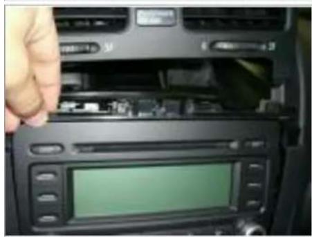 GRUNDIG RCD 300 - 12