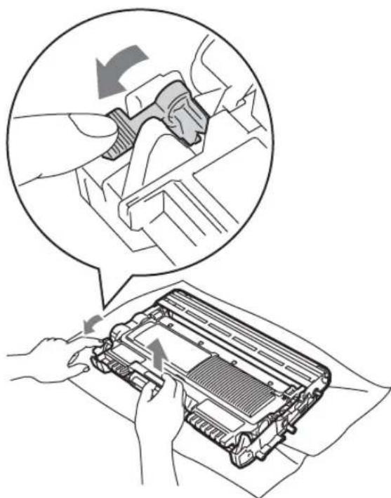 BROTHER DCP-7057W - De tonercartridge vervangen - 4