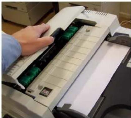 Océ OP1030 - Papierstoring bij de origineleninvoer. - 3