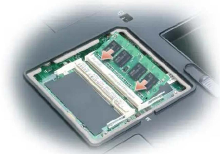 DELL Precision M6500 - De geheugenmodule(s) verwijderen - 6