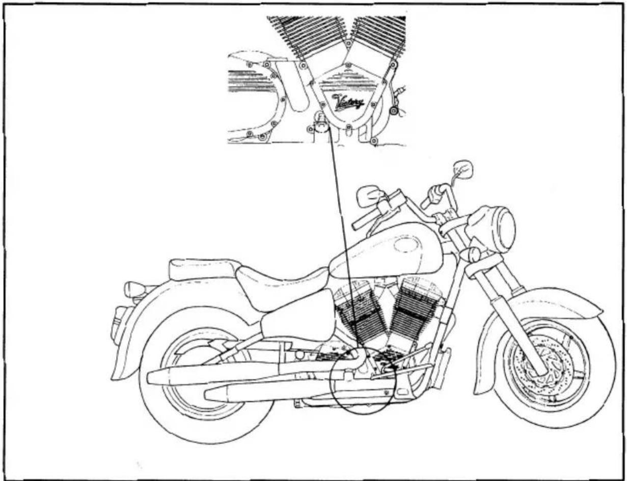 Victory Standard Cruiser (2000) - Engine Oil - 1