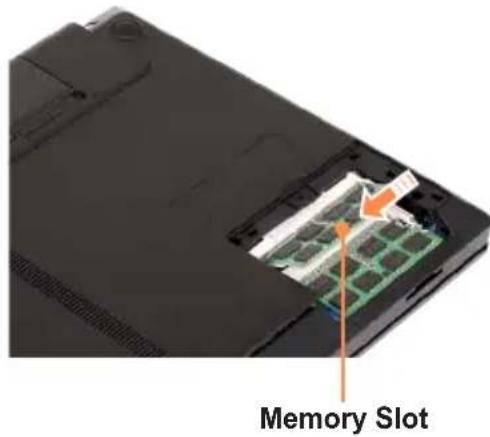 SAMSUNG NP300V5ZH - Adding or Replacing Memory Modules - 2