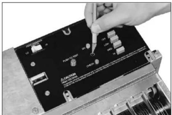 HONEYWELL F90A1001 - Mounting the F90 Using Lag Screws - 2