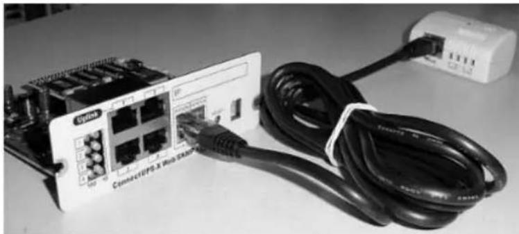 EATON Powerware 9155-8-N-33-64x9Ah-MBS - Módulo Web/SNMP (opcional) - 1