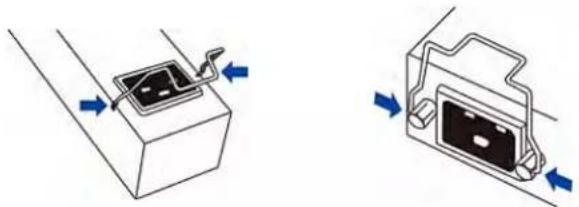 Raritan Dominion PX2-5198R - To install and use a cable retention clip on the inlet: - 1