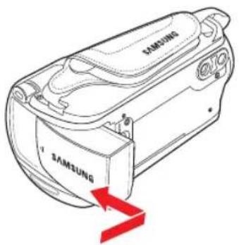 SAMSUNG HMX-F810BN - Para insertar la batería - 1