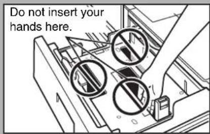 Do not insert your hands here.