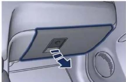 Maserati Granturismo (2020) - GloveBoxonPassengerSide - 1