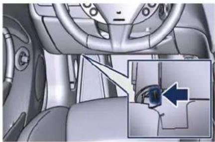 Maserati Granturismo (2020) - PositionoftheDiagnosticConnector - 1