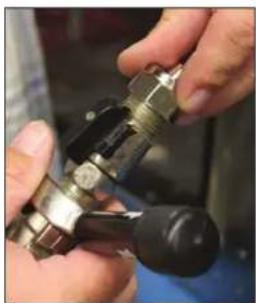 Perlick 69526-2DA - Attaching the Beer Line to the Draft Arms or Tee Towers - 3