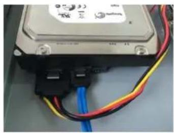 Dahua Technology XVR7408L - The 1U Series - 5