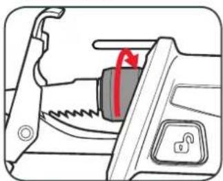 Ozito PXRSK-250 - Removing a Cutting Blade - 1