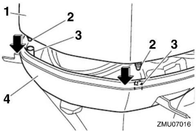 YAMAHA FL250D1 - Installing top cowling - 3