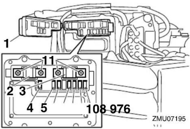 YAMAHA FL250D1 - Replacing fuse - 2