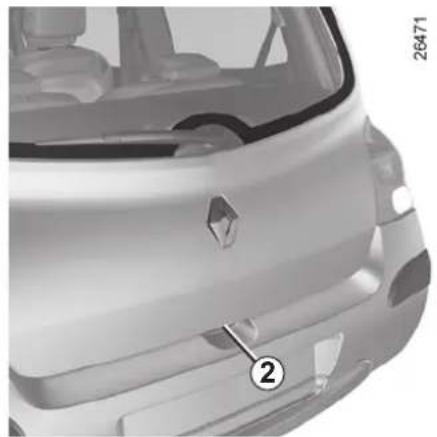 RENAULT Twingo (2009) - Avaaminen - 1