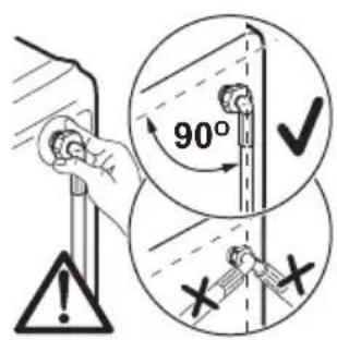 90°