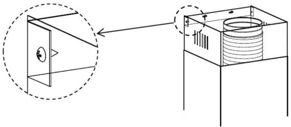 Technical diagram showing a door opening and a cylindrical component with internal structure, annotated with Chinese characters.