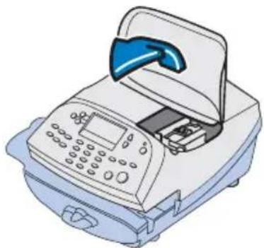 PITNEY BOWES DM225 - Replacing the Ink Cartridge - 4