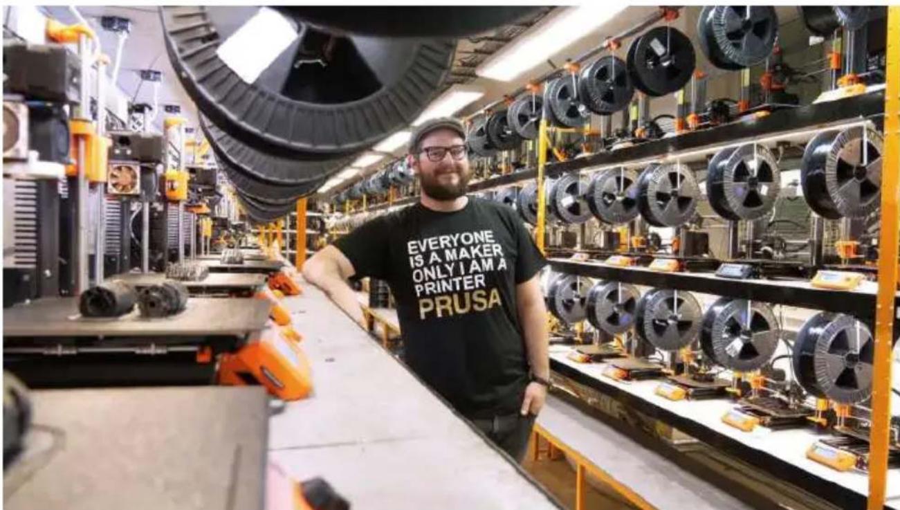 EVERYONE IS A MAKER ONLY I AM A PRINTER PRUSA