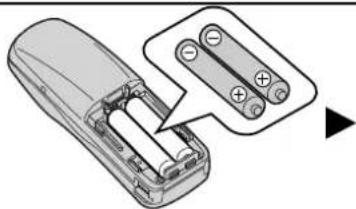 PANASONIC KX-TCD700HGB - Az akkumulátor behelyezése a hordozható készülékbe - 1