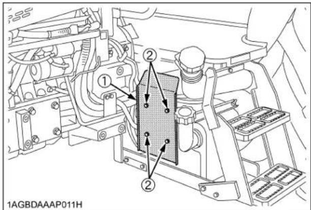 KUBOTA M5L-111RC - ■Replacing DEF/AdBlue® Pump Filter - 1