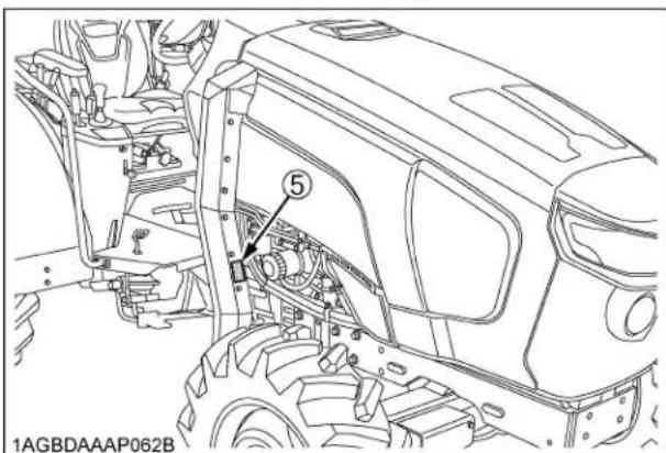 KUBOTA M5L-111RC - WARNING - 2