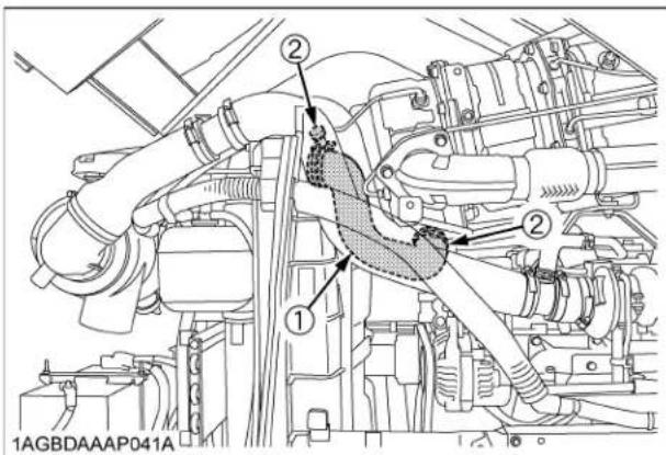 KUBOTA M5L-111RC - ■Checking Radiator Hose and Clamp - 1