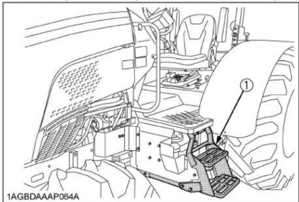 KUBOTA M5L-111RC - ◆Driving the tractor on the road - 3