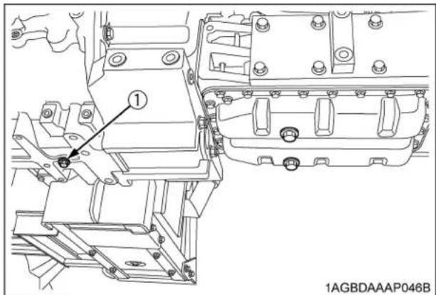 KUBOTA M5L-111RC - ■Draining Clutch Housing Water - 1