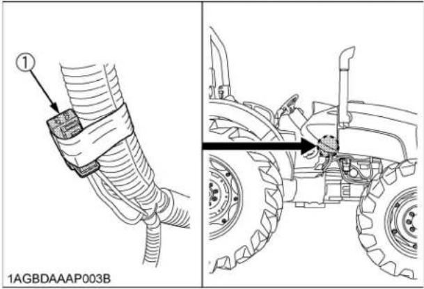 KUBOTA M5L-111RC - Electrical Outlet - 1