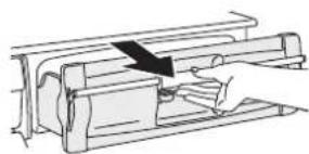 HITACHI R-D6800N - Pull out the Vacuum Case. - 1