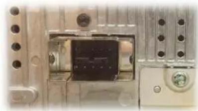 NAV-TV NTV-KIT751 - ATTENTION INSTALLER: All connecons (including CAN) must be made BEFORE connecng the power harness to this unit for proper startup operaon. - 2