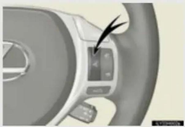 LEXUS CT 200h (2010) - Slēdži uz stūres - 1