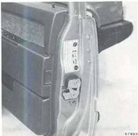 VOLVO 760 (1987) - Bandenspanning Bandenslijtage - 1