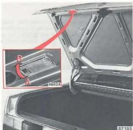 VOLVO 760 (1987) - Bagageruimteverlichting Brandstoftankklep - 2