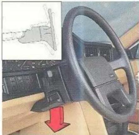 VOLVO 760 (1988) - Start-/stuurslot Stuur instellen - 6