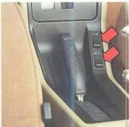 VOLVO 760 (1988) - Elektrisch verwarmde achterruit Elektrisch verwarmde buitenspiegels - 1