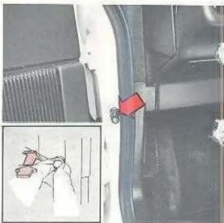 VOLVO 760 (1988) - Kinderveiligheidsslot - 1