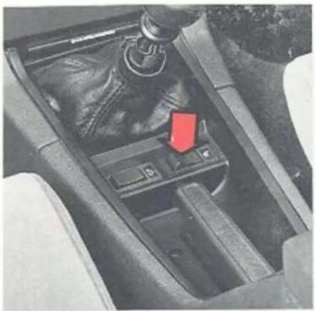 VOLVO 760 GLE TDI (1983) - Elektrische achterruitverwarming Elektrisch verwarmde stoelen - 2